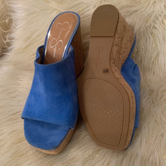 Bright Blue suede wedge sandle.  New no box - Picture 3 of 4
